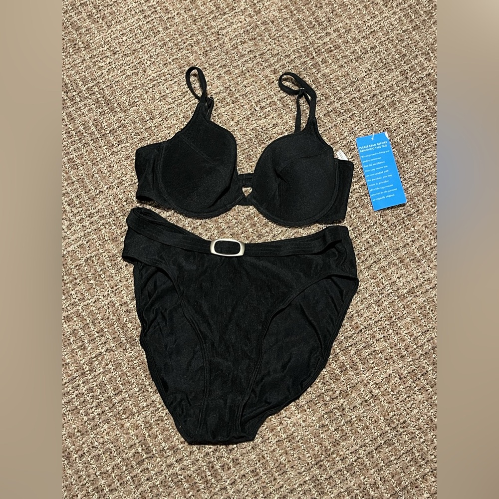 Chic Black Women's Bikini Set